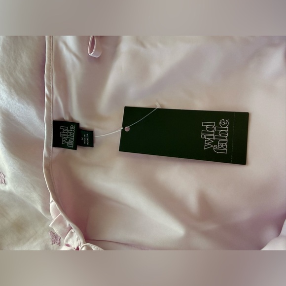 NWT Pink Ruffle Satin‎ Butterfly Embroidered Maxi Dress Size Medium - Picture 8 of 9